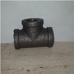 Tee Besi Drat Hitam 1/2″