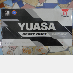 YUASA Aki Heavy Duty N-200