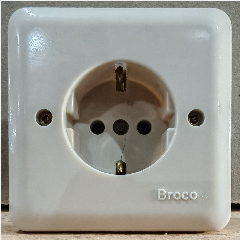 BROCO Stop Kontak Tanam 5511U (20)