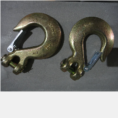 Hook Clevis w/ Latch A331 5/8″