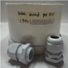 INS Cable Gland Putih PG-13.5