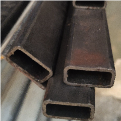 Besi Holo Segi 6m 20 x 40 x 3mm