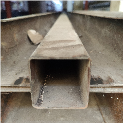 Besi Holo Segi 6m 49 x 49 x 1.5mm HIJAU