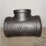 Reducer Tee Besi Drat Hitam 1-1/4″ x 1″