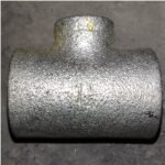 Reducer Tee Besi Galvanis 1-1/4″ x 3/4″