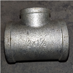 Reducer Tee Besi Galvanis 2″ x 1-1/4″