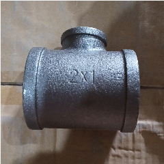 Reducer Tee Besi Drat Hitam 2″ x 1″