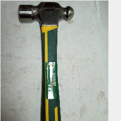 SATA 92302 Ball Pein Hammer w/ Fiberglass H.