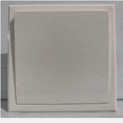 SIMON E3 301011 1 Gang 1 Way Putih (100)