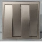 SIMON E3 301042-44 4 Gang 2 Way Sw Gold (80)