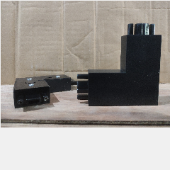 SIMON N66E0-0016 Connector Spot L Hitam(100)