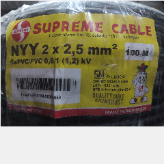 SUPREME NYY 2 x 2.5 @100m