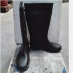 Sepatu HUNTER Boot All Black No.39