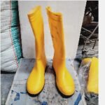 Sepatu HUNTER Boot Kuning No.41