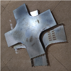 Cross Tray U UCP 200x50mm + Cover