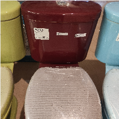 Kloset Duduk TRILLIUN Ruby Avena Maroon