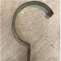 Gantungan Talang Besi 1/2 Lingkar 15cm Brack