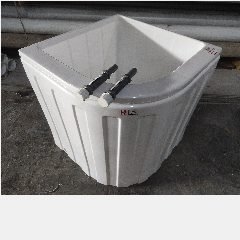 Bak Air HANATA Oval + Panel Putih 120L