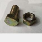 Baut + Mur PATTA M12 x 25mm Kuning