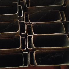 CNP 200 (200 x 75 x 2.8mm) x 6m