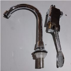 FIO CFT11002 Kran Wastafel Injak