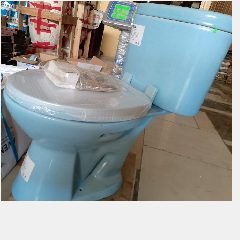 Kloset Duduk TRILLIUN Avena Ruby Light Blue