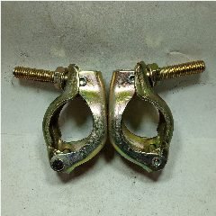 Clamp Swivel (hidup) Kuning 1-1/2″ x 1-1/2″