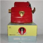 Kunci Pintu Besi COBRA Merah 66835K