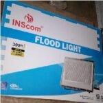 Lampu Sorot Flood Light INSCOM 300w Putih