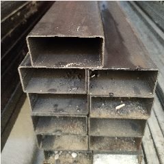 Besi Holo Segi 6m 39 x 79 x 1.5mm