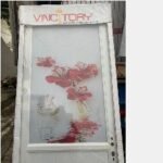 Pintu AL Kaca 1/2 122W Bunga Putih Kiri