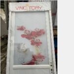 Pintu AL Kaca 1/2 M16 Wajik Putih Kanan
