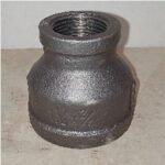 Reducer Besi Drat Hitam 1-1/4″ x 3/4″