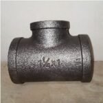 Reducer Tee Besi Drat Hitam 1-1/4″ x 1″