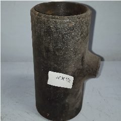 Reducer Tee Besi Hitam Las 2″ x 1/2″ SCH40