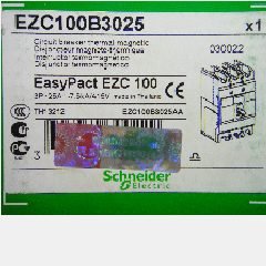 MCCB SCHNEIDER EZC100B 3025 3P 25A 7.5kA