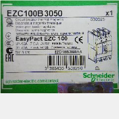 MCCB SCHNEIDER EZC100B 3050 3P 50A 7.5kA