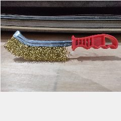 Sikat Baja gg Merah ENZO