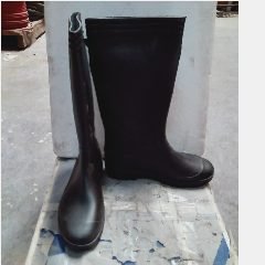 Sepatu HUNTER Boot All Black No.42