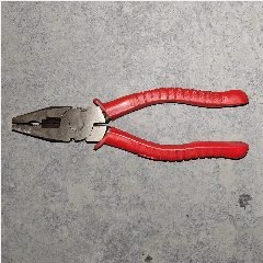 Tang Kombinasi DIAMOND 6″ (12)